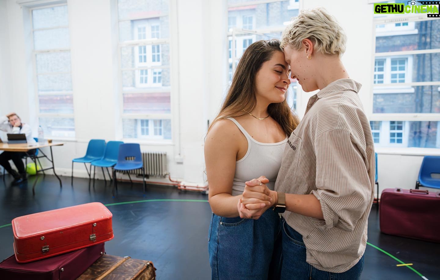 Hannah van der Westhuysen Instagram - I know I look extremely indifferent here but I am actually having the most wonderful time working on this beautiful play with some truly brilliant humans Please come and watch Salty Irina at @painesplough Roundabout @summerhallery 2nd-27th August Itβs got a whole lot of heart @yaz_ozdemirx @cescyknight @debbieisilluminated @eveleighwriter @broccoliarts π
π»