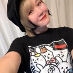 Harami-chan Instagram - #ハラミちゃん5周年ツアー ついにグッズ発表だぬーー！😳🏅🌈✨ 5周年なので5色展開が多くめっちゃカラフルで元気出る🫶 今回もお米さんに愛こめてハラミがイラスト描き下ろしたにょん🎨 みんなどれ狙う❓ (ハラミはお煎餅😂笑) 📍EC販売 5/16(木)20:00〜 mumoショップにて 📍会場販売 5/17(金)サントリーホール15:00〜 ※シンフォニーホール以降の公演13:30〜