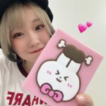 Harami-chan Instagram - 【ご報告】 激カワミラーが爆誕してしまった… 5月から行うクラシックホール全国ツアーの 極上・特上チケットの特典アイテムです！ チケットの特典でコレは… かわいすぎるやろォォォ💕💕💕 ぷっくり質感がかわよい... 🎫チケット発売中！ https://eplus.jp/harami/ 【🔍検索🔍　ハラミちゃん コンサート チケット】 p.s ハラミ初の全曲生音…極上の生音を届けるぞ🔥 - - - - - - - - - - - - - - - - - ✄- - - - - - - - - - - - - - - - - ✄ 初日5/17(金)は憧れのサントリーホール😭💕 ｲｰﾌﾟﾗｽ 🎫https://eplus.jp/harami/ mumo 🎫https://r.y-tickets.jp/haramichan2402 ぴあ 🎫https://w.pia.jp/t/harami/ ﾛｰﾁｹ 🎫https://l-tike.com/harami/ 【🔍検索🔍】ハラミちゃん　生音コンサート　チケット 絶対きてぬー‼️😭💕 - - - - - - - - - - - - - - - - - ✄ 【公演情報】 〈東京〉 日程：2024年5月17日(金)　　開場 17:30 開演18:30 会場：サントリーホール 大ホール 〈大阪〉 日程：2024年6月2日(日)　　開場 15:00 開演16:00 会場：ザ・シンフォニーホール 〈愛知〉 日程：2024年6月8日(土)　　開場 15:00 開演16:00 会場：名古屋国際会議場センチュリーホール 〈石川〉　日程：2024年6月23日(日)　　開場 15:00 開演16:00 会場：石川県立音楽堂　コンサートホール 〈香川〉　日程：2024年7月13日(土)　　開場 15:00 開演16:00 会場：サンポートホール高松 大ホール 〈北海道〉　日時：2024年7月15日(月祝)　　開場 15:00 開演16:00 会場：札幌文化芸術劇場hitaru 〈静岡〉　日程：2024年8月11日(日)　　開場 15:00 開演16:00 会場：三島市民文化会館 ゆうゆうホール 〈広島〉　日程：2024年9月8日(日)　　開場 15:00 開演16:00 会場：広島国際会議場 フェニックスホール and more…!! - - - - - - - - - - - - - - - - - ✄ #ピアノ #サントリーホール #ピアニスト #piano #ストリートピアノ