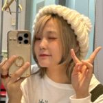 Harami-chan Instagram - 親友ちゃんにもらった黄色のmarchバッグお気に入り🍌