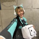 Harami-chan Instagram - (/・ω・)/にゃー!!!!💕 #ニコニコ超会議 #ニコニコ超会議2024 #今年もストピ弾いてきたよ #今年は猫耳ヘッドホンネキ制服バージョン #動画お楽しみにっっ #よみぃさんにお会いした #太鼓の達人対決したけど #普通に圧倒的にぼろ負けした #そりゃそうだ当たり前田のクラッカー #弾いてみたブースにサプライズで行ったのに #たくさん盛り上がってくれてありがとう #最高に汗かいた楽しかった