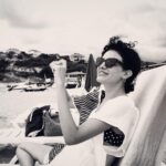 Hare Sürel Instagram - Foto eski,hisler yeni ve baki olsun dilerim 🫶🏽