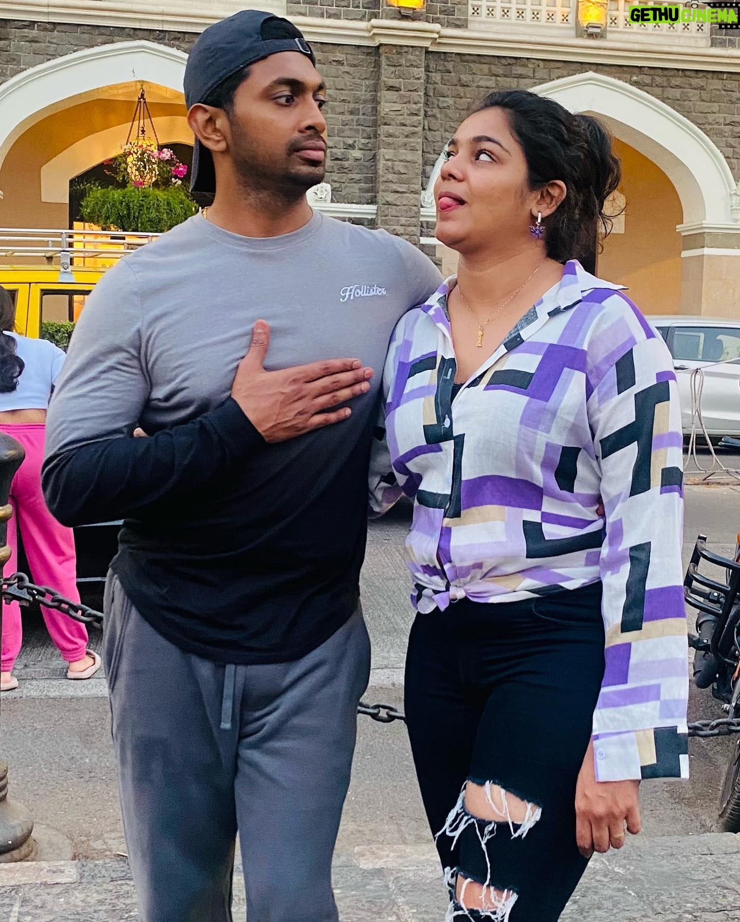 Haritha Nair - 7.1K Likes - Happily inDEPENDENT on this Man❤️
Thank you for being the best Fiancé❤️
Thank you for making my 28th the best❤️
Long message alert in dm😛