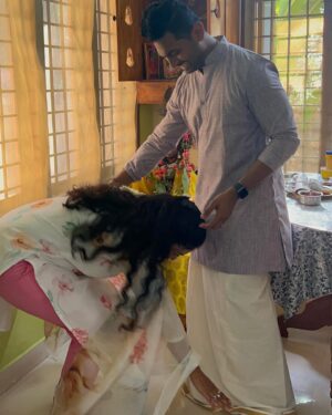 Haritha Nair Instagram - Vishu 2k24🌼❤️

Hope you'll had Payasam,Papadam and Pazham😛