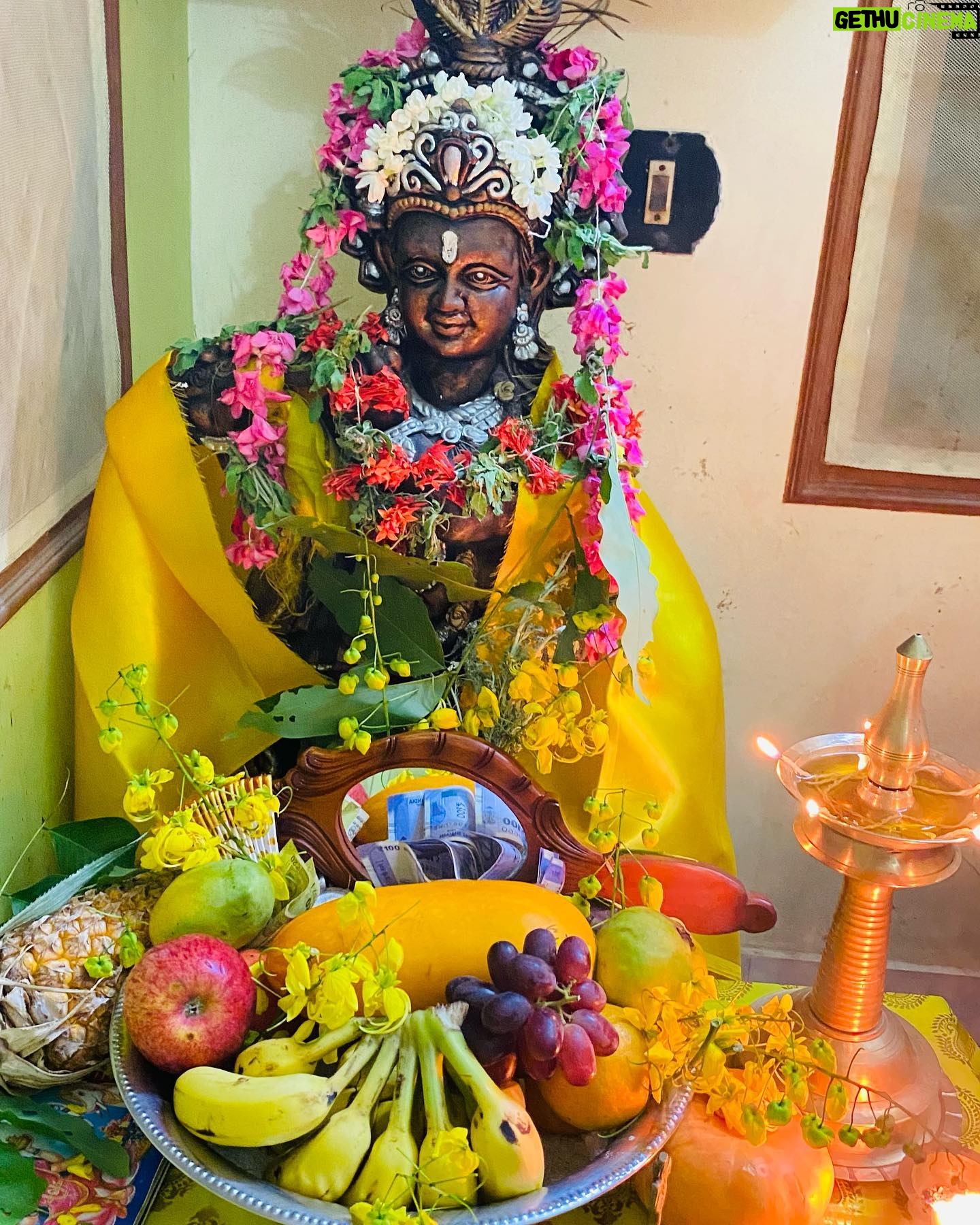 Haritha Nair - 10.8K Likes - Vishu 2k24🌼❤️
Hope you'll had Payasam,Papadam and Pazham😛