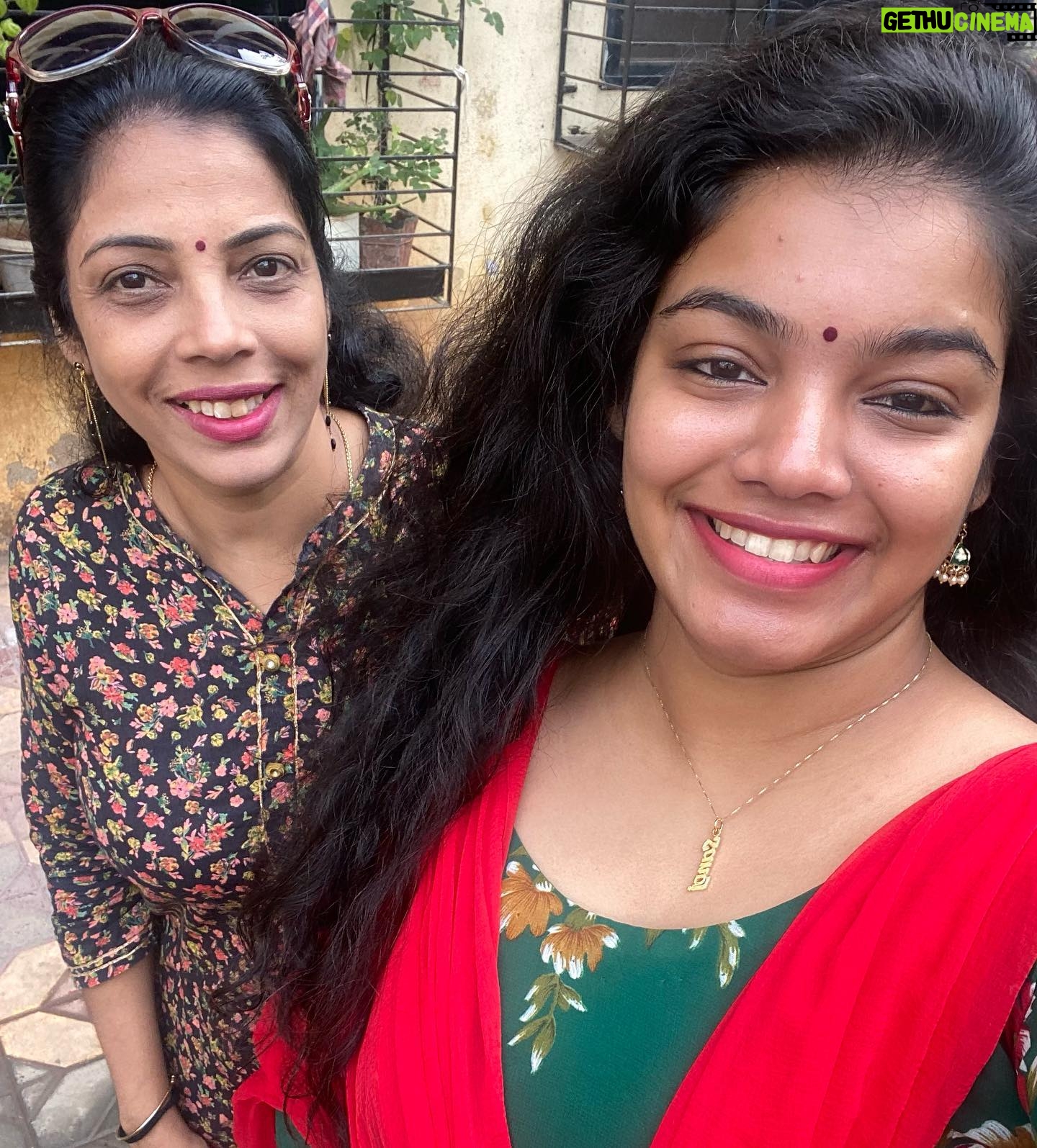 Haritha Nair - 3.9K Likes - One where I turned 28💫 (1/3)
Mandatory birthday morning temple visit🙏🥰