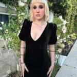 Harley Quinn Smith Instagram - 🥀