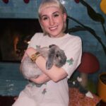 Harley Quinn Smith Instagram - today is Cinnamon and I’s 9 year anniversary together 🥹🥹❤️❤️‍🔥🐇🐰🥰💌❣️my baby girl I love her so so much 😩😩💘💘💘