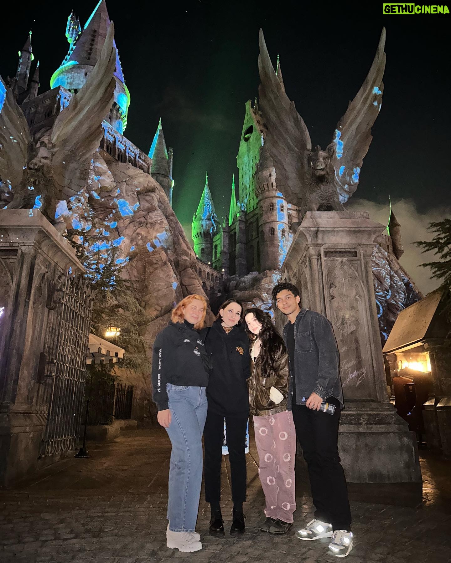 Harley Quinn Smith Instagram - I’ve always been wayyyyy too scared to go to @horrornights and then somehow I just ended up going twice in 3 days lol thank you for the tickets @unistudios !! #universalhhn