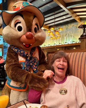 Harley Quinn Smith Instagram - I ended up having the most wholesome past week of my life - I went to Disneyland with my west coast grandparents to celebrate the holidays, and I then went to Disneyworld with my east coast grandma to celebrate her 78th birthday 🥹🥹❤️❤️ feeling really lucky and grateful to be able to spend time with some of my favorite people 🫶😽💞🐭

(and yes, of course all the food is vegan)