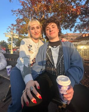 Harley Quinn Smith Instagram - I ended up having the most wholesome past week of my life - I went to Disneyland with my west coast grandparents to celebrate the holidays, and I then went to Disneyworld with my east coast grandma to celebrate her 78th birthday 🥹🥹❤️❤️ feeling really lucky and grateful to be able to spend time with some of my favorite people 🫶😽💞🐭

(and yes, of course all the food is vegan)