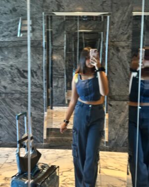 Harshita Ojha Instagram - Mentally,i am still here ✨
#dubai #abudhabi #atlantis #harshitaojha