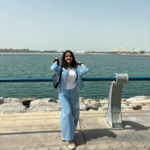Harshita Ojha Instagram - Abu dhabi day 1 dump 
#dubai #abudhabi #