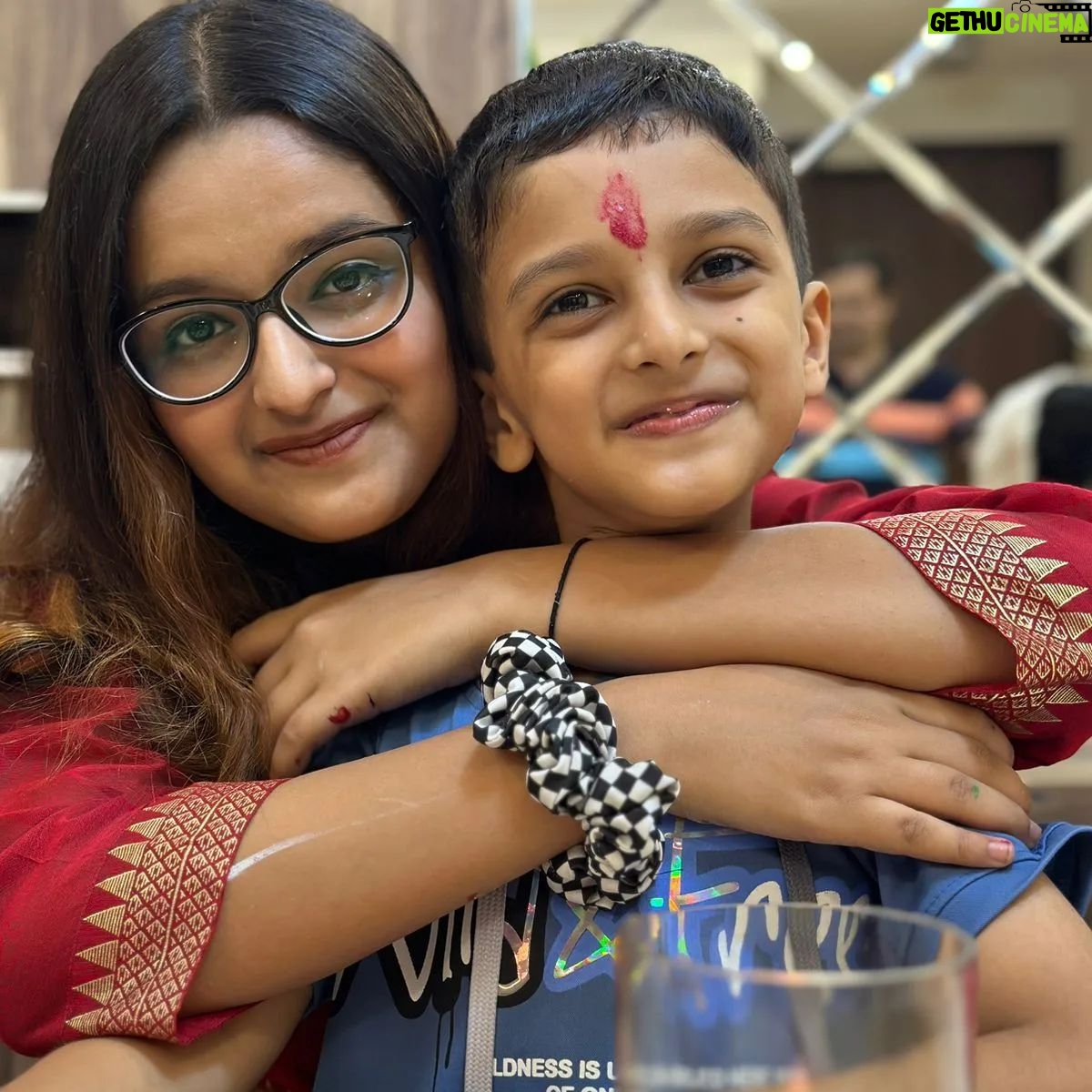 Harshita Ojha Instagram - Happy rakshabandhan 🫶🧿 #rakshabandhan #bhaibehen #veera #harshitaojha