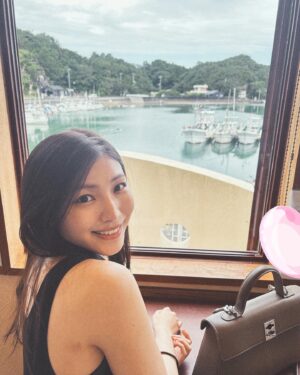 Haruka Tateishi Instagram - 暑い日が続いてますが体調壊してないですか？？

体感は明日から最終週な気分だけど8月まだ2週あるんだね🐬
無理せず過ごしていきましょう＾＾

おやすみなさい✨