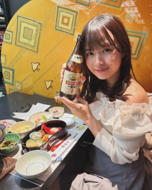Haruka Momokawa Instagram - 夢だった屋形船に行ってきたの〜🚤❤️

今回はお酒飲むメンバーで行ってきました🍺🍺🍺

ビール、ハイボール、茶割り、ワイン、日本酒と飲み放題メニュー全制覇してきました🤣🤣🤣🤣

楽しすぎたんだけど❤️❤️❤️❤️❤️

軽くお花見もできて幸せな1日でした🌸

 #東京観光 #屋形船 #お花見