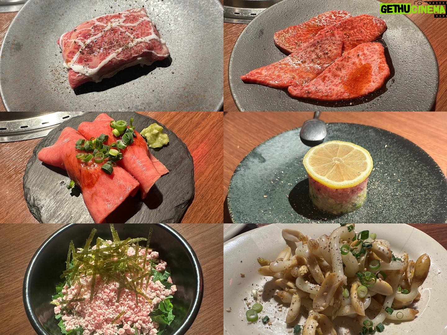 Haruka Momokawa Instagram - Yakiniku BarBiesさんに行ってきました👏❤️ お肉へのこだわりがとにかくすごいお店☺️ このお店でしか食べれない新鮮生肉のラインナップが豊富で生肉好きにはたまらない最高すぎるお店でした🍖❤️ 肉質重視を追求してるらしく、上質な脂なので沢山食べても胃にもたれしなく、くどくなく旨みのある和牛A5牝和牛が食べれて本当に幸せでした🫶❤️ そして、2個目の動画が1日限定15食のTVで話題の生肉と焼肉の融合されたスーパーミート🍖 深みのある味わいで…うん…美味しすぎた🤤 後ね、ドリンクへのこだわりも凄くて… お肉とお酒好きには堪らないお店だと思う🍖🍺 大サイズのお酒いっぱい頼んだんだけど色んなグラスで出てきてそれも楽しめるし、なんと言っても大ジョッキなのに最後の最後までお酒が美味しくて素晴らしかった❤️ エスプーマを利用したレモンの新感覚な泡泡のハイブリットBarBiesレモンサワーもおいしくて🍋 お店の雰囲気もとても素敵でスタッフさんも素晴らしく幸せな時間を過ごせました☺️👏 #PR #yakinikubarbies #三越前グルメ #日本橋グルメ #日本橋焼肉 #三越前焼肉