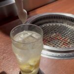 Haruka Momokawa Instagram – Yakiniku BarBiesさんに行ってきました👏❤️

お肉へのこだわりがとにかくすごいお店☺️
このお店でしか食べれない新鮮生肉のラインナップが豊富で生肉好きにはたまらない最高すぎるお店でした🍖❤️

肉質重視を追求してるらしく、上質な脂なので沢山食べても胃にもたれしなく、くどくなく旨みのある和牛A5牝和牛が食べれて本当に幸せでした🫶❤️

そして、２個目の動画が1日限定15食のTVで話題の生肉と焼肉の融合されたスーパーミート🍖
深みのある味わいで…うん…美味しすぎた🤤

後ね、ドリンクへのこだわりも凄くて…
お肉とお酒好きには堪らないお店だと思う🍖🍺

大サイズのお酒いっぱい頼んだんだけど色んなグラスで出てきてそれも楽しめるし、なんと言っても大ジョッキなのに最後の最後までお酒が美味しくて素晴らしかった❤️
エスプーマを利用したレモンの新感覚な泡泡のハイブリットBarBiesレモンサワーもおいしくて🍋

お店の雰囲気もとても素敵でスタッフさんも素晴らしく幸せな時間を過ごせました☺️👏

#PR #yakinikubarbies #三越前グルメ #日本橋グルメ #日本橋焼肉 #三越前焼肉