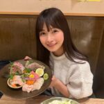 Haruka Momokawa Instagram – 先日、もつきむ新宿南口に行ってきました🍲

お魚も新鮮ですごい美味しかったです☺️
駅からも近いのでアクセスも便利🫶

コース料理もボリューム凄いのでぜひ☺️☺️☺️

#もつきむ新宿南口 #新宿居酒屋 #新宿ホルモン #新宿もつ鍋 #新宿グルメ #PR