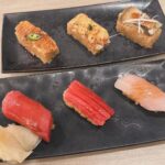 Haruka Momokawa Instagram - Aburi TORA 自由が丘店さんに行ってきました〜🍣 至高の海老鮨がおいしすぎました本当に🥲❤️ 氷結熟成鮨とAburi鮨が本当にお酒との相性がよくて、本当に止まらなかった〜🍶🍶🍶 日本酒とお寿司は最高ですな！！！！！ お店も綺麗で一つ一つのブースが広くてゆったりできて、お寿司も高速レーンで運ばれてくるので注文もすぐ届いてめっちゃ嬉しい！！！本当に美味しかったです🍣🍣🍣 #PR #あぶりとら自由が丘店 #自由が丘ディナー #自由が丘ランチ #海老好き #寿司好き