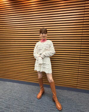 Haruka Shimazaki Instagram - 🫶🫶🫶

💄 @nobusawahitoshi 
👗 @yuikurose