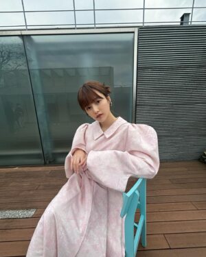 Haruka Shimazaki Instagram - ☁️🎀👶🏻

👗 @hao_yoshienunoda 
💄 @mana_oha