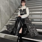 Haruka Shimazaki Instagram - 🖤🩶🖤 H&M @nobusawahitoshi Stylist @hao_yoshienunoda