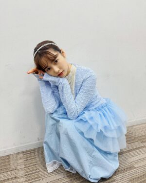 Haruka Shimazaki Instagram - 🩰
Stylist @yuikurose 
H&M @nobusawahitoshi