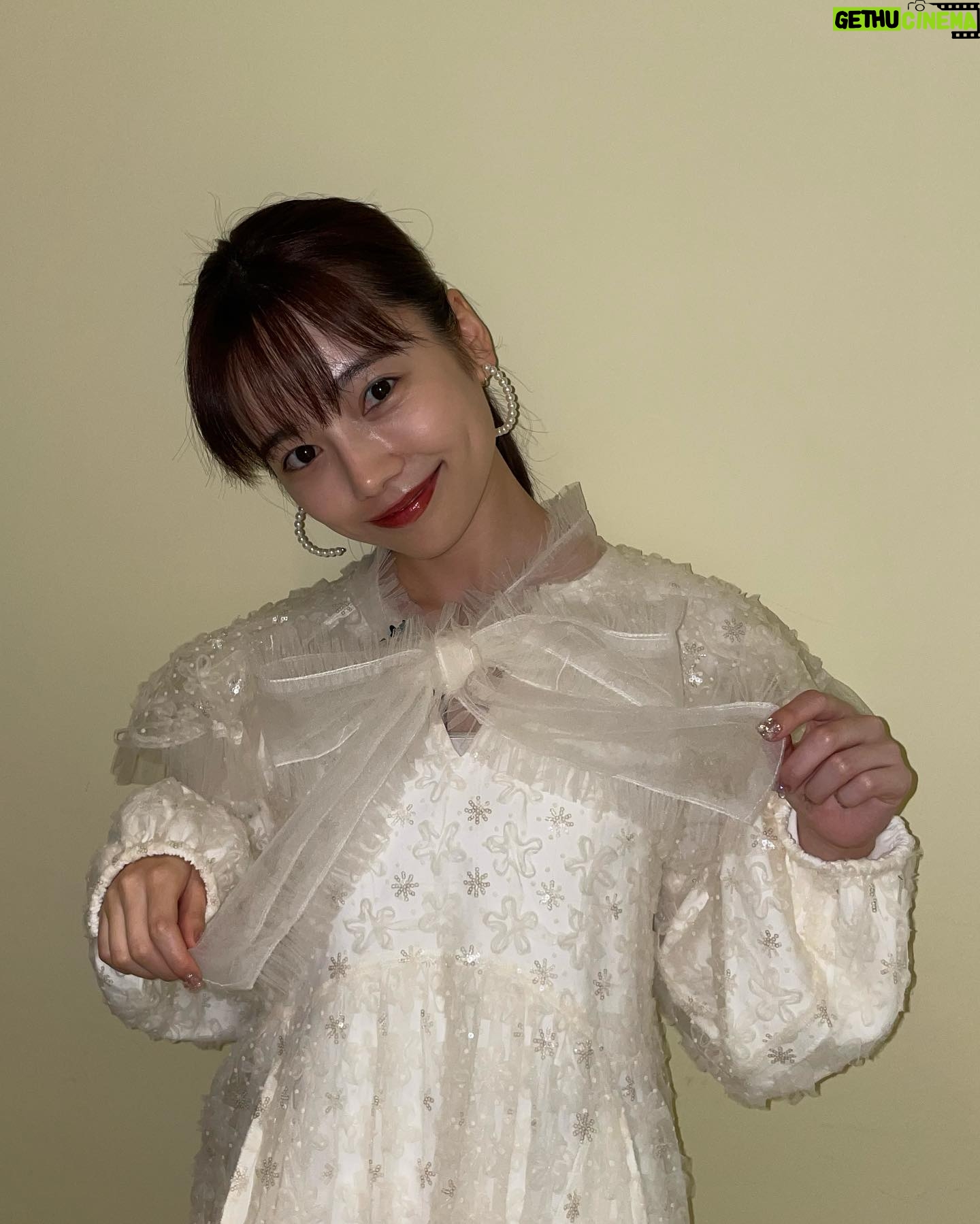 Haruka Shimazaki Instagram - 🎀❄️🎀 H&M @nobusawahitoshi Stylist @yuikurose