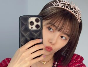 Haruka Shimazaki Instagram - はっぴーばーすでーとぅーみー🎂

Dress @mrselfportrait 
Accessory @chanelofficial 

#ぱるふく