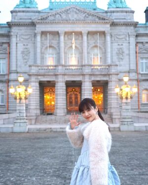 Haruka Shimazaki Instagram - 🏰🩵
Stylist @hao_yoshienunoda 
H&M @mihomatsudahm