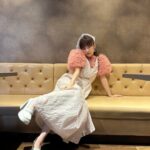 Haruka Shimazaki Instagram - エッセイ本『ぱるるのおひとりさま論』の時の🍧 💄 @nobusawahitoshi 👗 @yuikurose