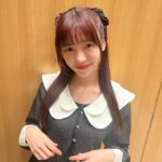 Haruka Shimazaki Instagram - ファンの方に頂いたクロミちゃんと偶然全く同じスタイルで、クロミちゃんと運命感じた日😈🖤 リボンはマネージャーさんが付けてくれたの！🎀 Dress @dreamsisterjane Thank you so much for the lovely gift 🎄 Shoes @miumiu #ぱるふく