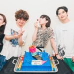 Haruko Nagaya Instagram - 2️⃣8️⃣ちゃいになりました 昨日のライブで盛大にお祝いしてもらいましたとても嬉 みんなの声にメッセージに 日々生かされています 私の方こそありがとうです これからも元気に歌っちゃおうと思います 今年はすごいケーキいただいた(口が青くなるよ) みんなもケーキたべよ
