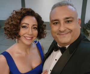 Hasibe Eren Instagram - @guldurguldur 10. sezonuna eşlik etmekten hönör duyarım 🥰 Canım ekip ❤️