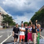 Hasibe Eren Instagram - Amerika turnemizin ilk bölümünü tamamladık , hoşçakal Vaşinktın 👋🏼 #güldürgüldür