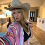 Hassie Harrison Instagram - it’s my second pandemic bday! 🥳