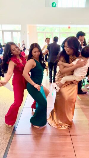 Haven Everly Instagram - Which one are you? 🇵🇭🕺🏽

#filipino #filipina #dancefloor #familytime #weddingparty #dancing #relatable #filipinowedding