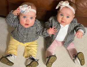 Hayley Erin Instagram - Props to all the mom influencers idk how you manage to take pictures of babies