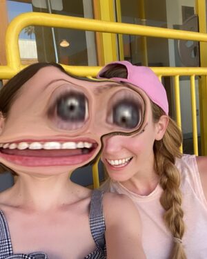 Hayley Erin Instagram - 🎶The girls are back in town🎶 @chloelanier123 #nofilter