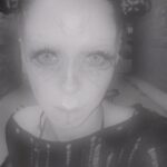Hayley Law Instagram – Spotted a freaky little creature in the night. Paying big $$ for any information on its whereabouts. More info on OCT 11. 🔉🔊👻👽
#newmusic #spooky #halloween