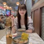 Hayley Woo Instagram - Though my heart is home, but my tummy is missing the boat noodles.. 🥲 📸 @joeythew