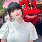Hayley Woo Instagram - 上来和大家拜年！ 龙年快乐！ 🐲