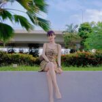 Hayley Woo Instagram - 我觉得我妹的拍照技术。。。 。 。 。 。 真的进步了。🤭👍 📸 @jiaqiwoo
