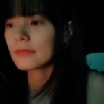 Hayley Woo Instagram - 写歌的人用了脑，听歌的人用了情，有故事的人流了泪。 愿只听曲中意，不做曲中人。