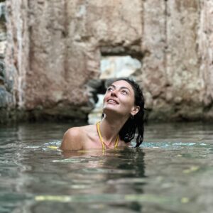 Hazal Şenel Instagram - bir zamanlar..