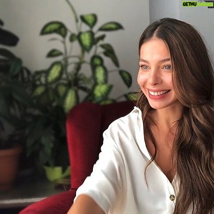 Hazal Adıyaman Instagram - 32 diş bir geçmiş zaman.