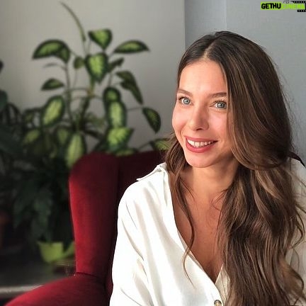 Hazal Adıyaman Instagram - 32 diş bir geçmiş zaman.