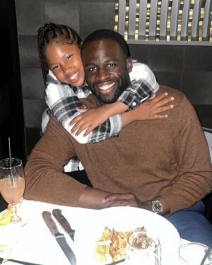 Hazel Renee Instagram - HAPPY BIRTHDAY Amor @money23green 
Wishing You Another Amazing Trip Around The Sun Husband!! 
WE LOVE YOU SOOO MUCH🥰🎉🎂💚
And in case you are wondering…
YOU are the BEST thing that ever happened to me!!
YOU are the BETTER! ❤️❤️❤️