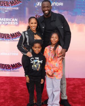 Hazel Renee Instagram - Cool Parents…Even On A School Night😝💚 @money23green And I Had A Blast Taking The Big Kids Olive & DJ To The #AcrossTheSpiderVerse Premiere!Thank You To Our Fam @deontaylor @roxanneavent & @sonypictures For Having Us! PLEASE Support This Amazing Diverse Cast & Film!!! 🕷️🕸️
MU💄: @briamakeup